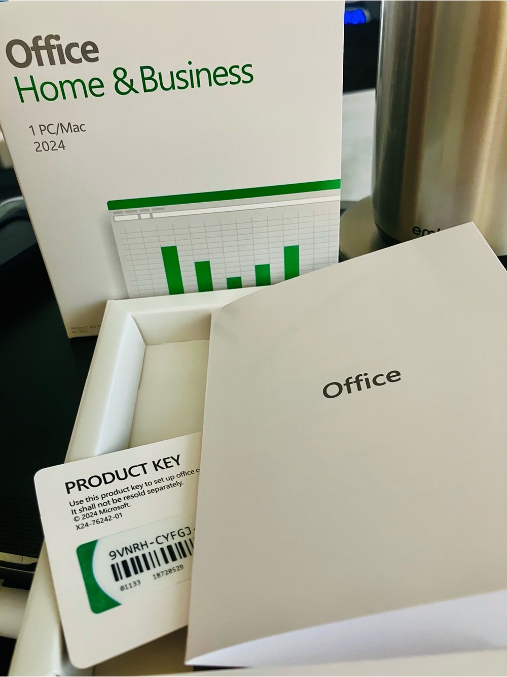 New Boxes Office Home & Business 2024  PC/MAC - NO Activation Keys Display Only